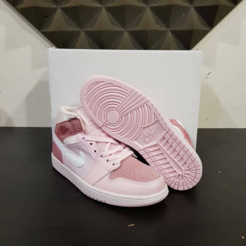 Nike Air Jordan 1 Mid Digital Pink Size 37-40