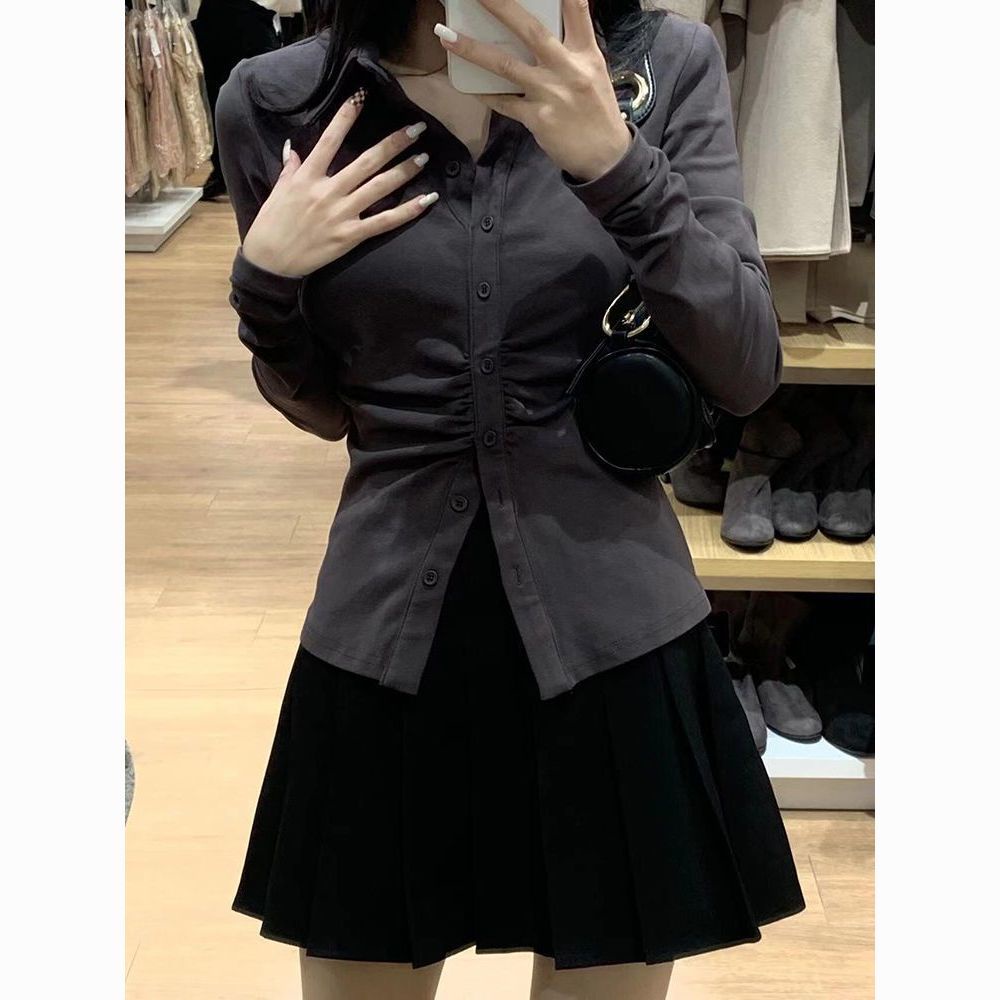 Red Keinginan murni gaya hot girl fashion temperamen wanita awal musim gugur pakaian wanita rasa desain kemeja top slim lipit rok setelan dua potong