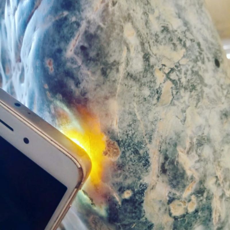 BATU BONGKAHAN TUNGGAL SOLAR KECOA HITAM super KD3015