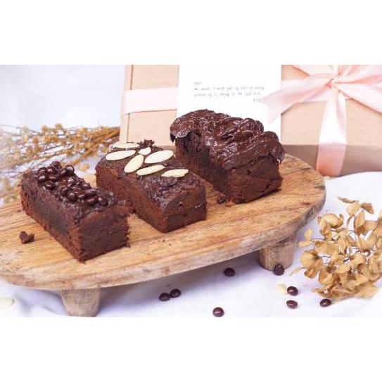 

BROWNIES PANGGANG KIRIM SELURUH INDONESIA