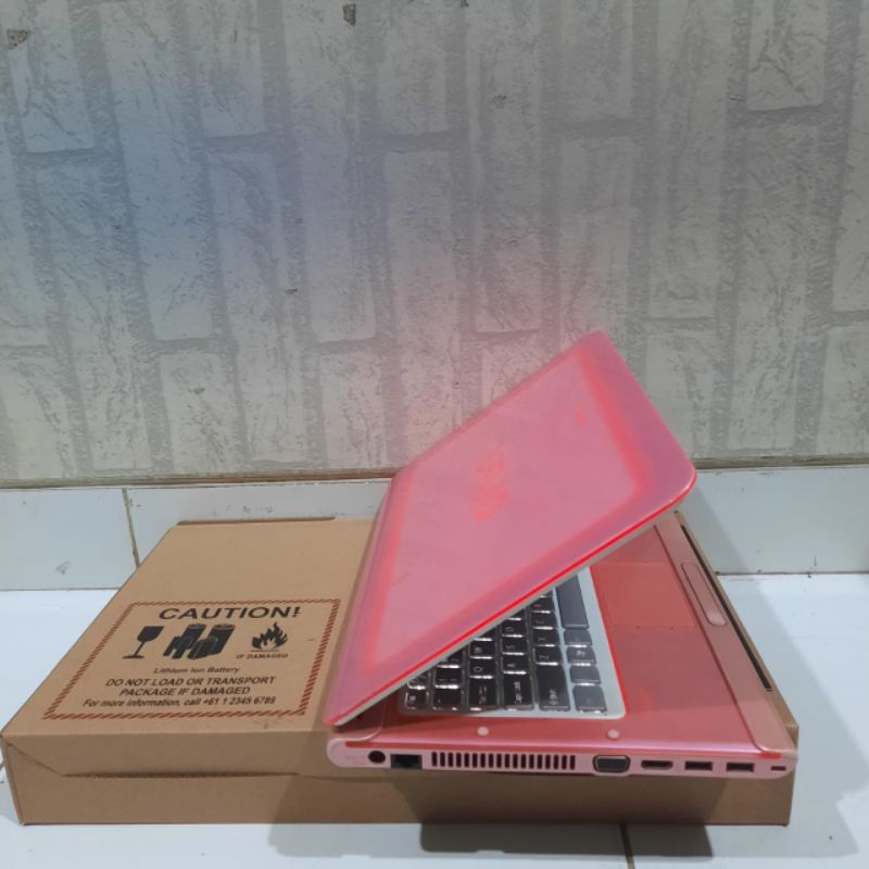 Laptop Sony Vaio VPCCA35FG intel Core i5 DualVga Amd Radeon HD 6600M Ram 4GB HDD 500GB