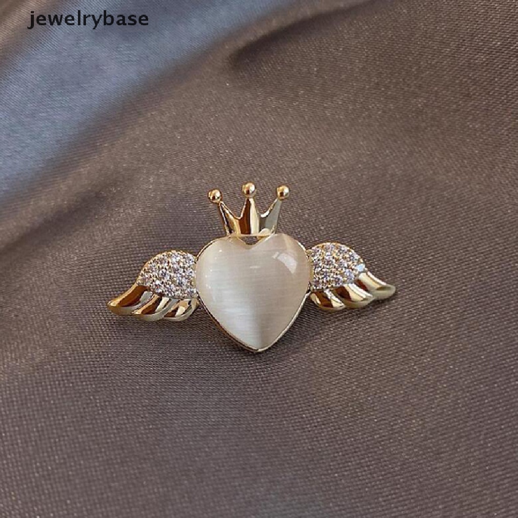 Bros Pin Bentuk Lebah Kecil Lucu Hias Mutiara Berlian Imitasi Anti Pudar Untuk Wanita