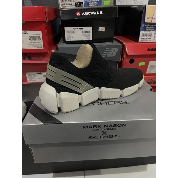 Sepatu Skechers 222019/BLK Size 41