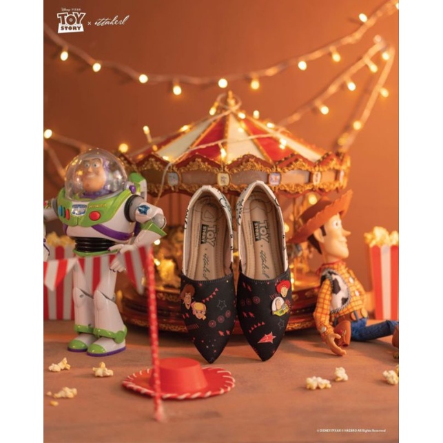 Ittaherl - Toy Story Vol. 2 True Friends Pointy Slip On Ink Cloud