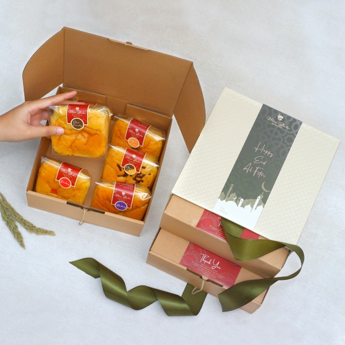 

(COD) Hampers Double / Hampers 2 Box Bluder isi 6 pcs by Miss Bluder (PO)
