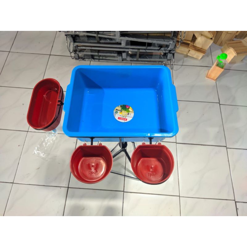 Tempat Pakan Burung Murai Ternak Baskom Kotak
