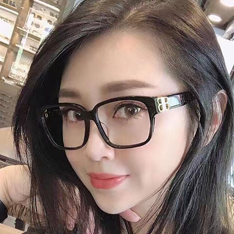 Kacamata Myopia Anti Radiasi Komputer Bentuk Persegi Panjang Transparan Gaya Retro Untuk Pria Dan Wanita
