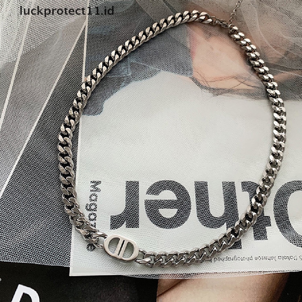 Kalung Rantai Bahan Titanium Steel Tebal Model Double D Gaya Hip hop Untuk Wanita