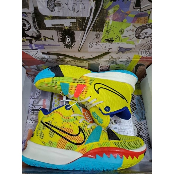 Sepatu Basket kyrie 9