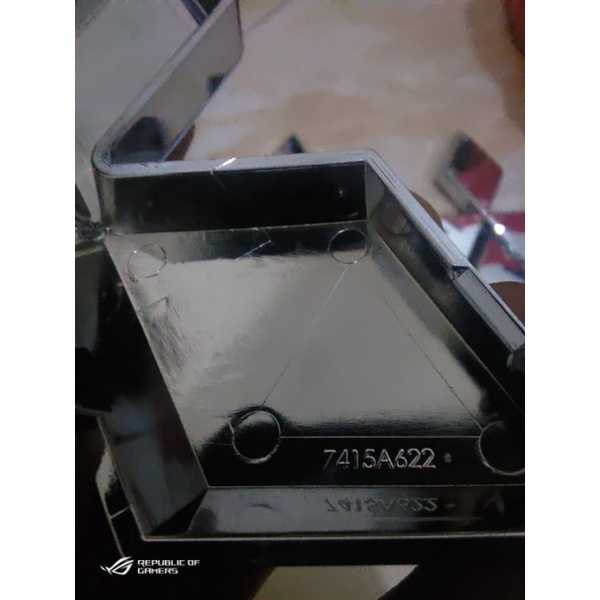 LOGO DEPAN DAN BELAKANG MITSUBISHI XPANDER WARNA CHROME DAN BLACK CHROME