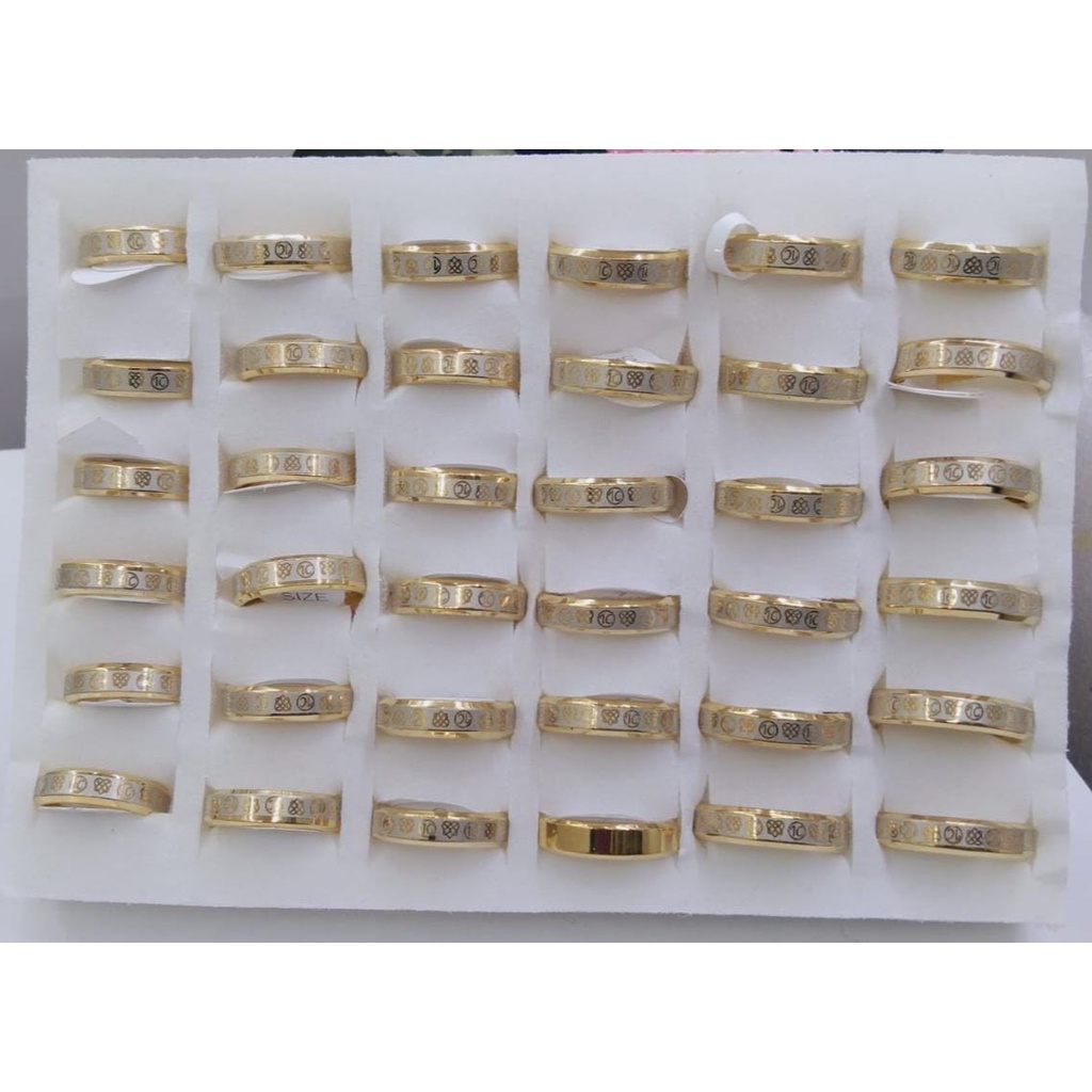 CINCIN TITANIUM GROSIR 1 BOX ISI 36 PCS UKURAN 16 SAMPAI 19 / GOLD MOTIF / DUNIA GELANG