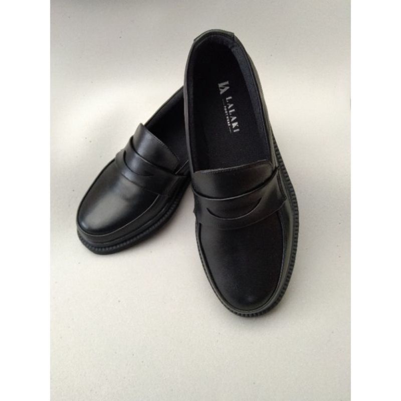 sepatu loafers pria outsole black LUISMEN BLACK