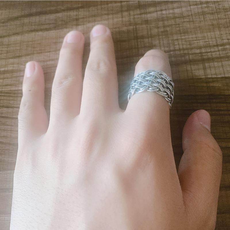 Cincin Model Terbuka Dapat Disesuaikan Desain Mesh Warna Silver Untuk Pria