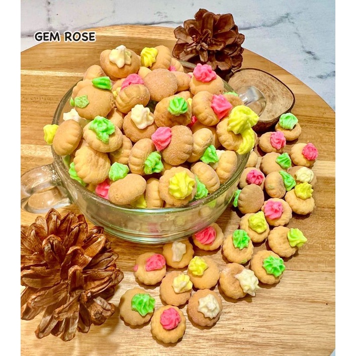 

Biskuit Gem Rose 500 gram