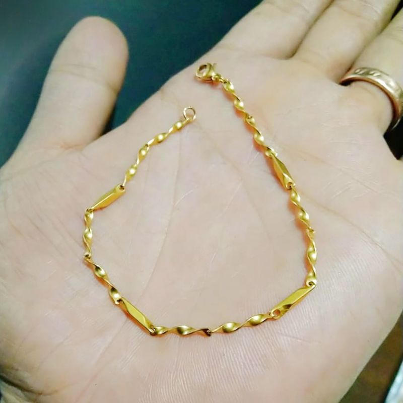 Gelang Titanium Wanita Padi Motif Emas Anti Karat
