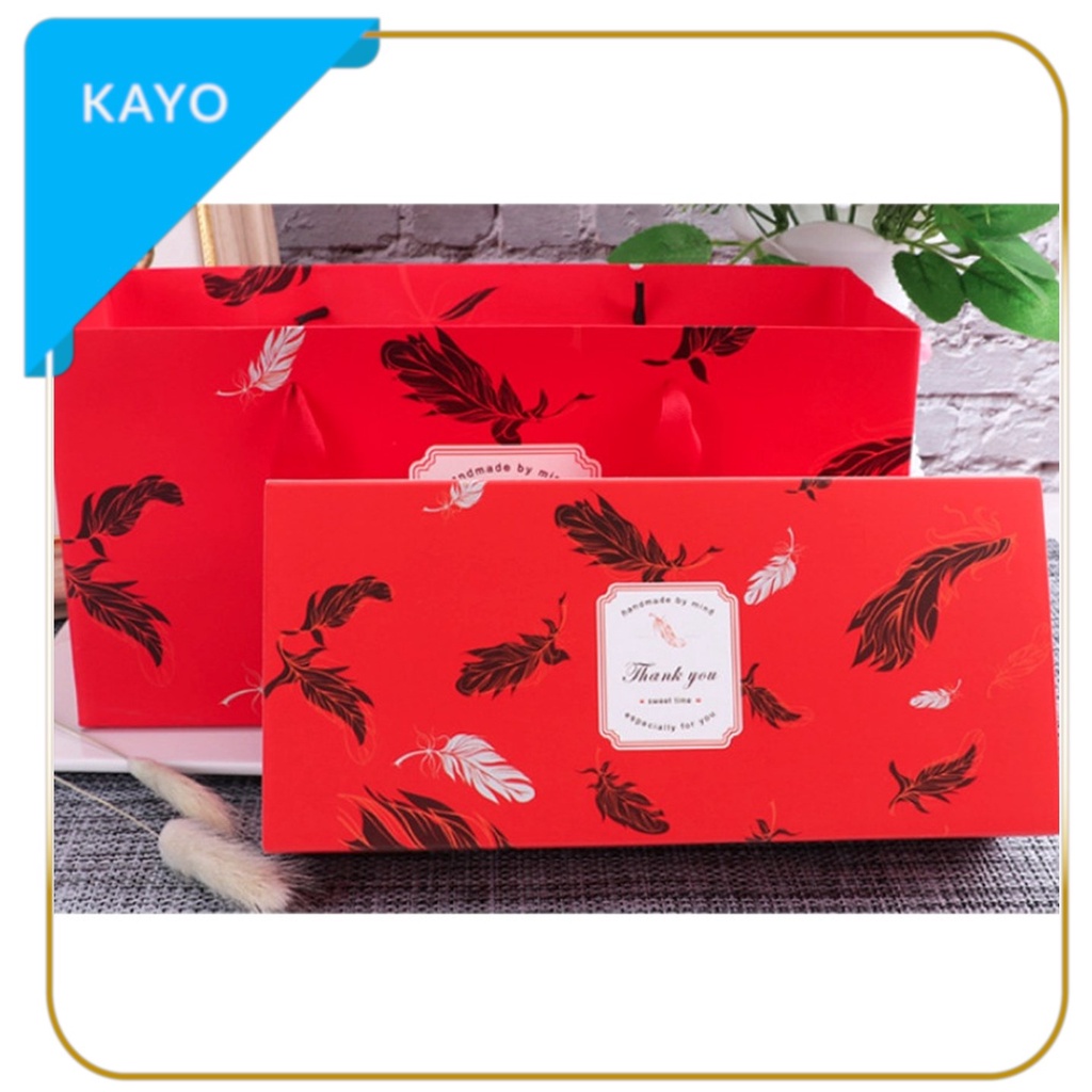 

KOTAK KANTONG MERAH DAUN, PACKAGING HADIAH IMLEK , HADIAH NATAL