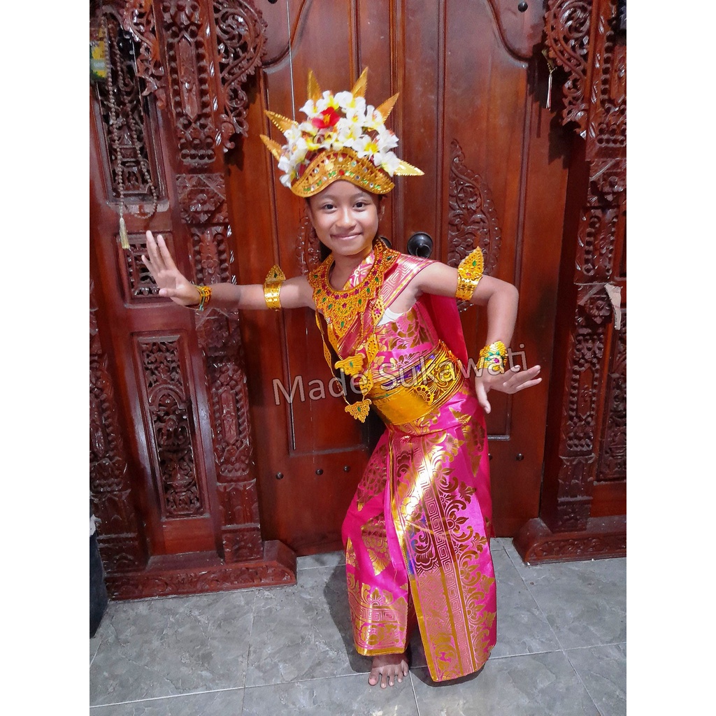 Set pakaian busana tari adat khas bali kostum komplit