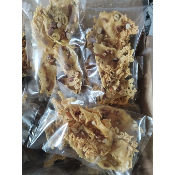 

peyek kacang renyah mbah mamah 60 gr