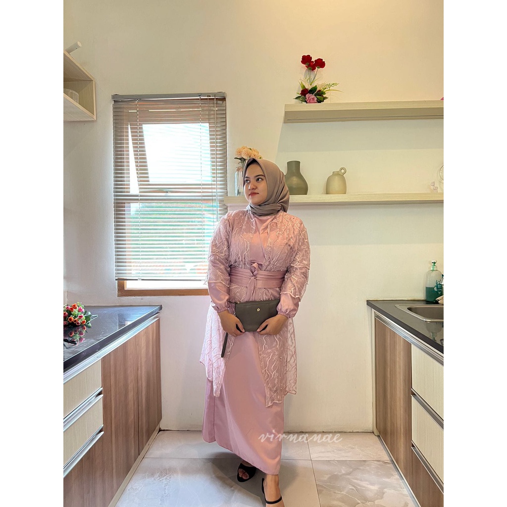 Putri Dress Baju Pesta Kondangan Modern Terbaru Bridesmaid Untuk Remaja Dewasa Bahan Maxmara Silk mix Brukat Import Ukuran Jumbo M-XX