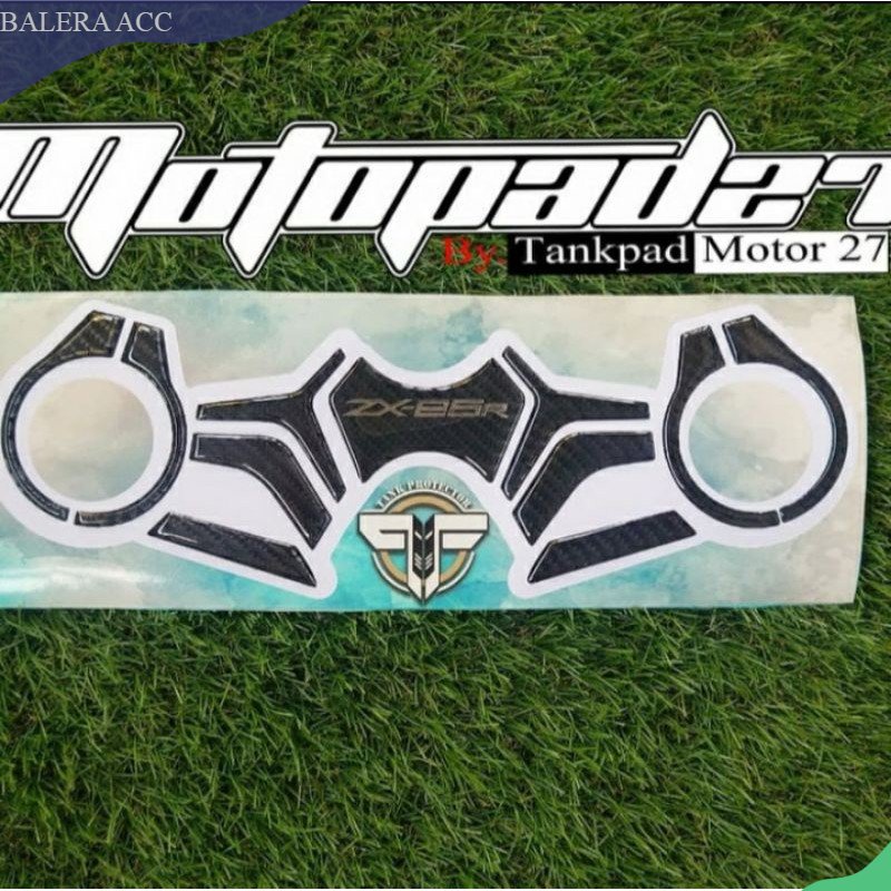 Stiker resin timbul carbon segitiga stang kawasaki ZX25R