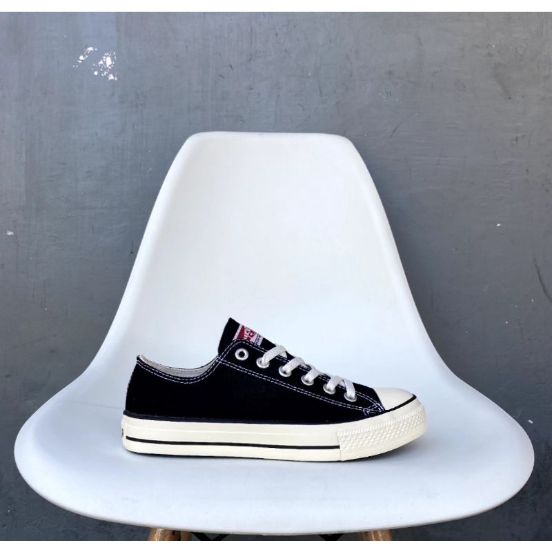 Ventela Ethnic Black Natural Low