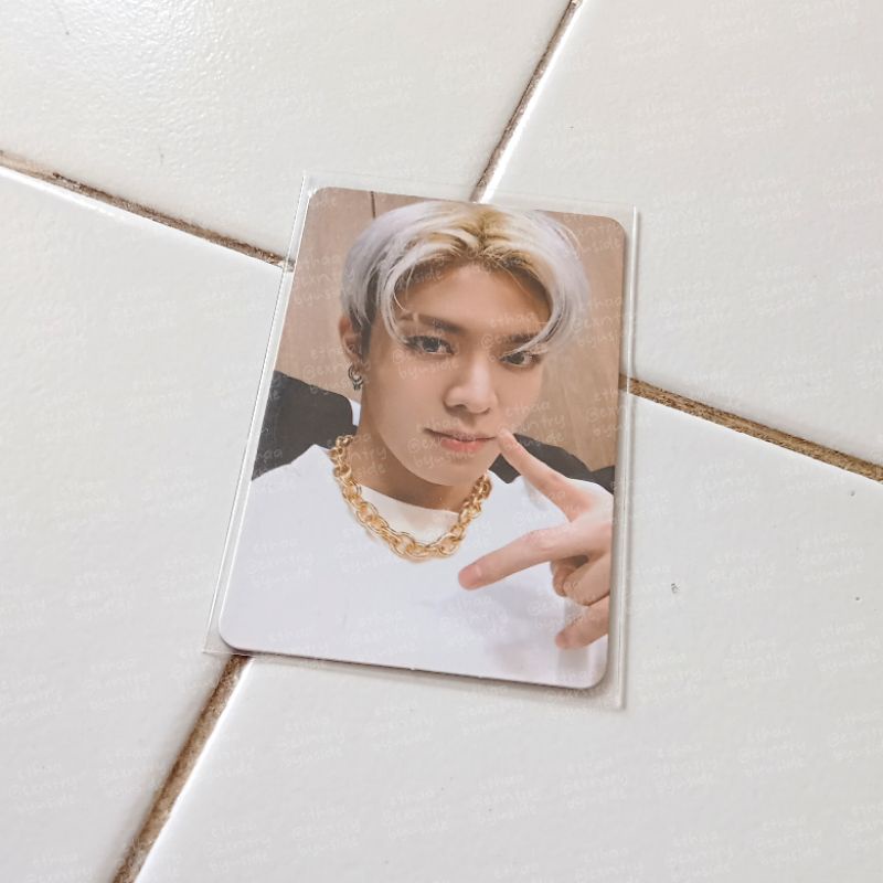 official photocard the final round 1st player ver yuta nct clearance sale wts