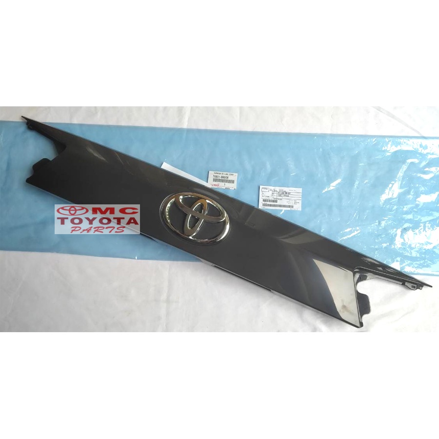 List Pintu Bagasi Trunk Lid Garnish Innova Reborn 76801-0K906