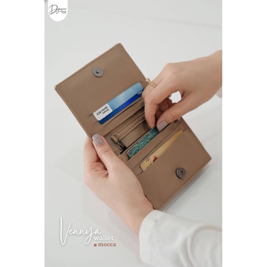 Vennya Wallet by Djisoo