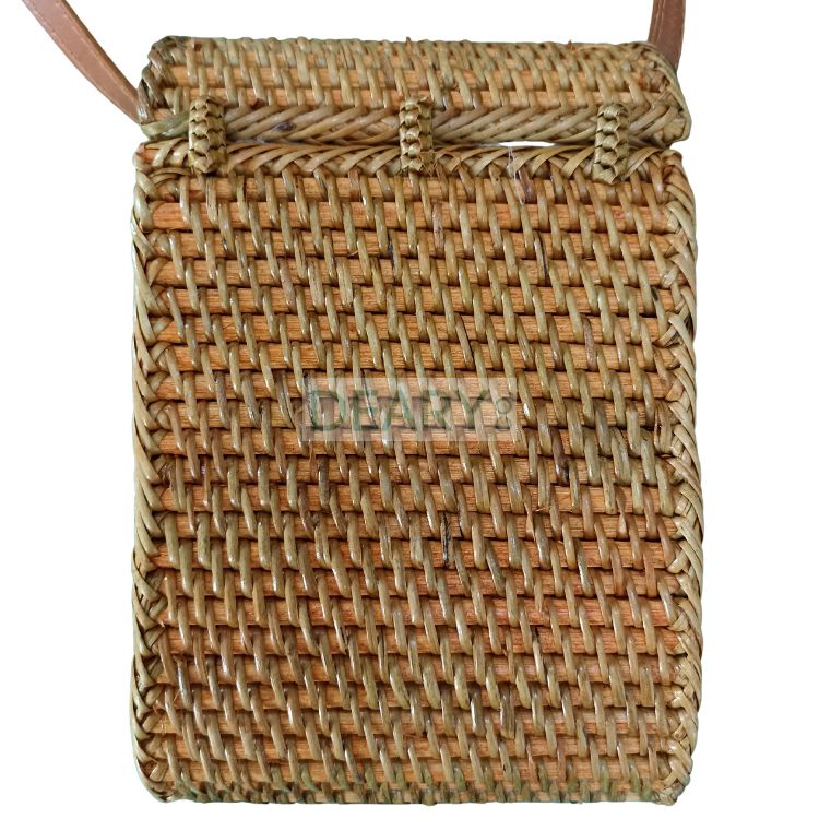 TAS ANYAMAN ROTAN BALI TEMPAT HP / DOMPET / TRAVELING TALI SELEMPANG