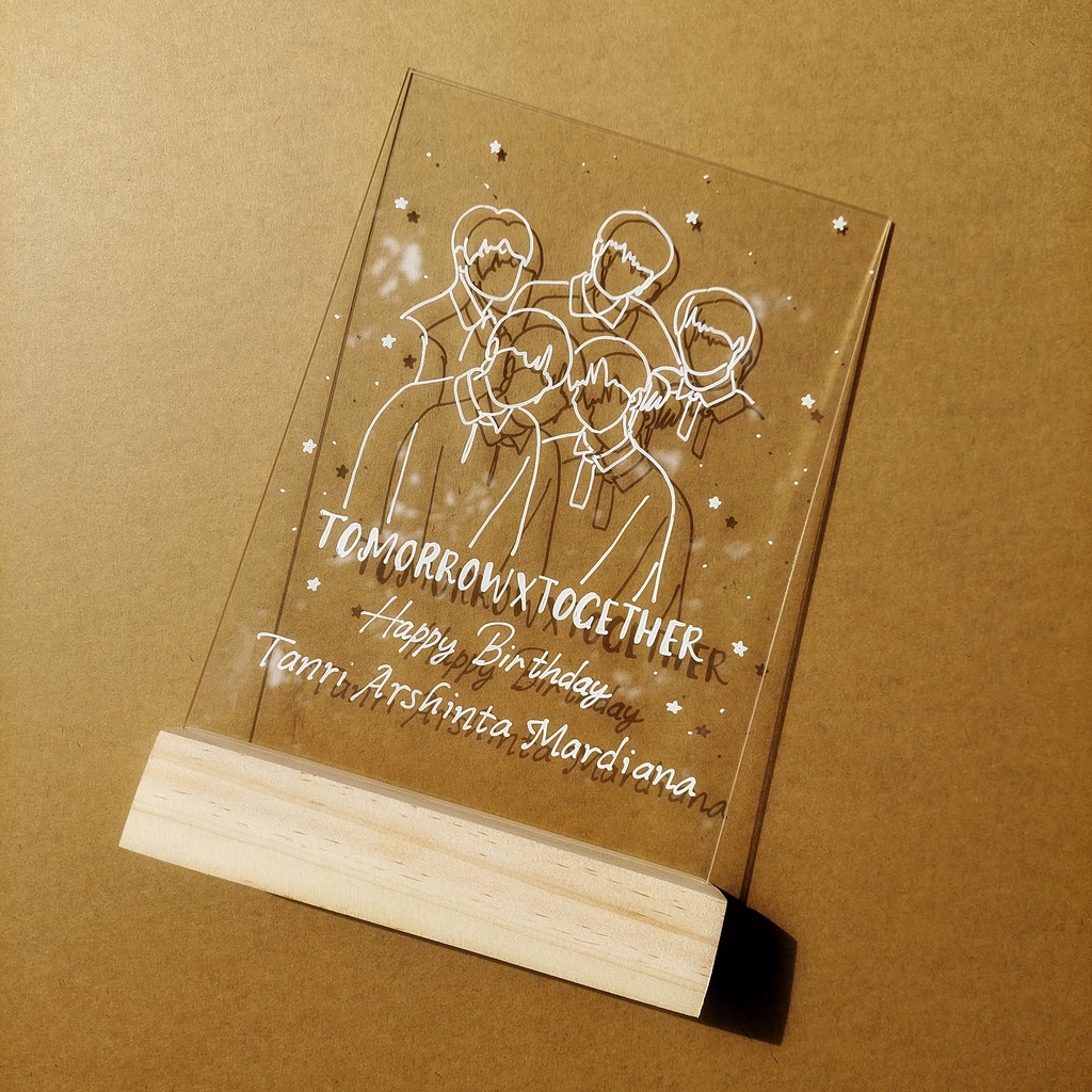 

WEKADO - Akrilik Custom Jumbo A4 (21cm x 30xm) Kado pernikahan kado wisuda kado ulang tahun kado cewek