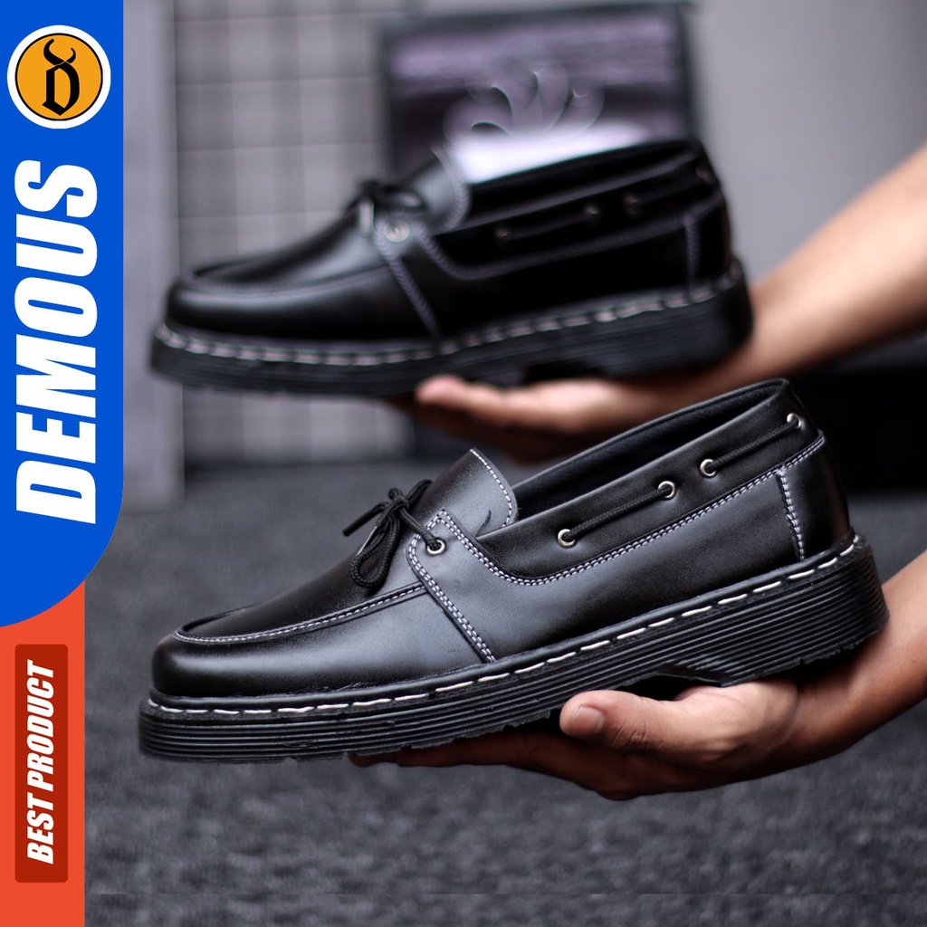 DEMOUS Petruci -Sepatu Docmart Formal Pantofel Low Boots Kerja Pria