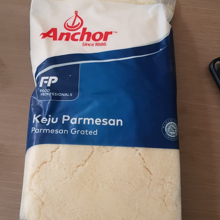 

NEW parmesan bubuk anchor repack 200 gram