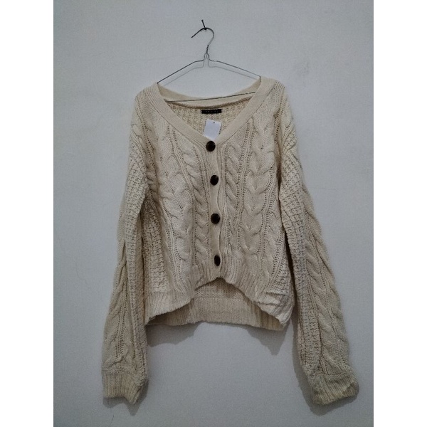 Cardigan Kepang Ingni