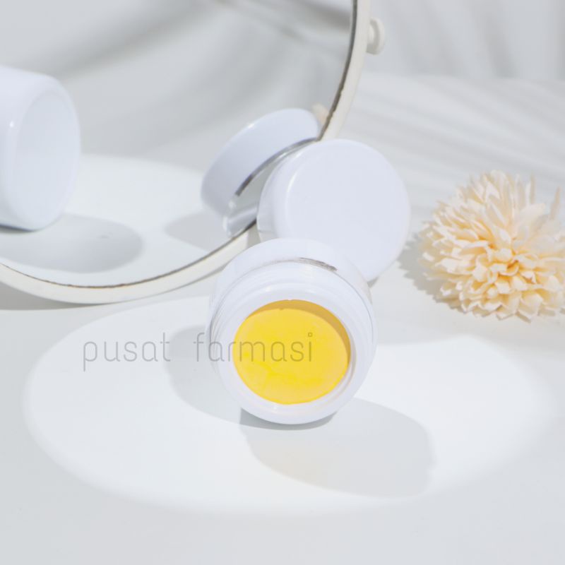 Day cream glowing non brand