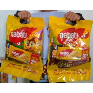 

HAMPERS SNACK NABATI PAKET ULANGTAHUN
