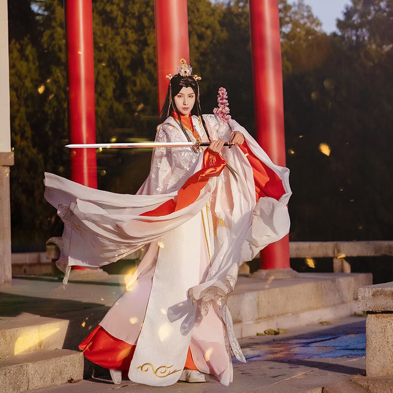 A Gift of Happiness Prince Yue Shen Xie Lian Cos Ancient Costume Style Lingque Peacock Personificati
