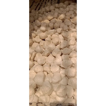 

BASRENG MENTAH BULAT dan LONTONG (belum digoreng) 1kg