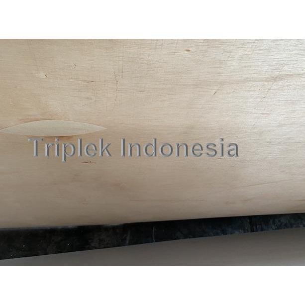Melaminto 4mm 122x244cm Doff OKS / Triplek Melamin 4mm 4x8 Doff