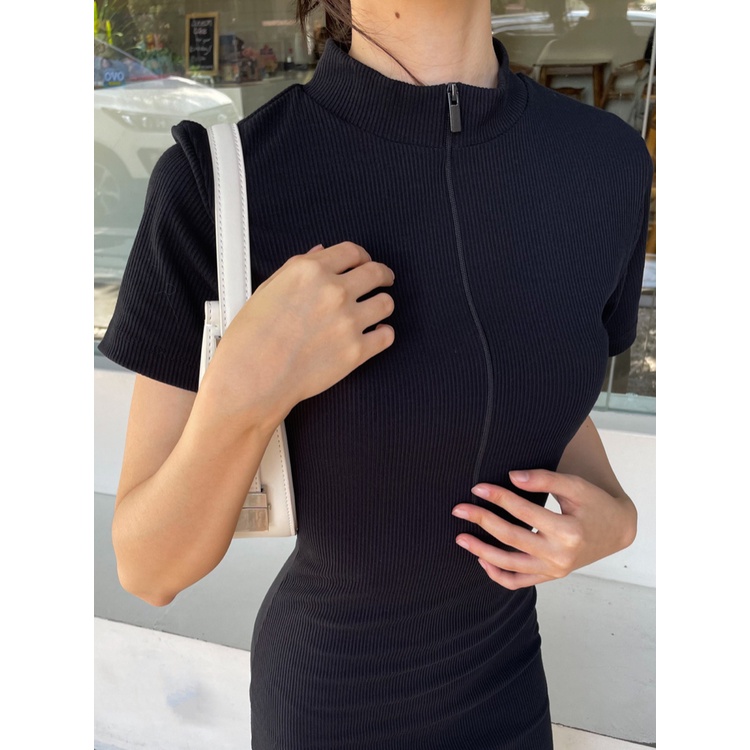 Kadaka D-0196 Bodycon Zipper Knit Dress