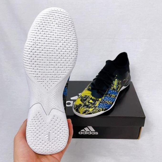 MURAH SEPATU FUTSAL ADIDAS PREDATOR FREAK .3 LOW X-MEN BRIGHT YELLOW ERG4646E