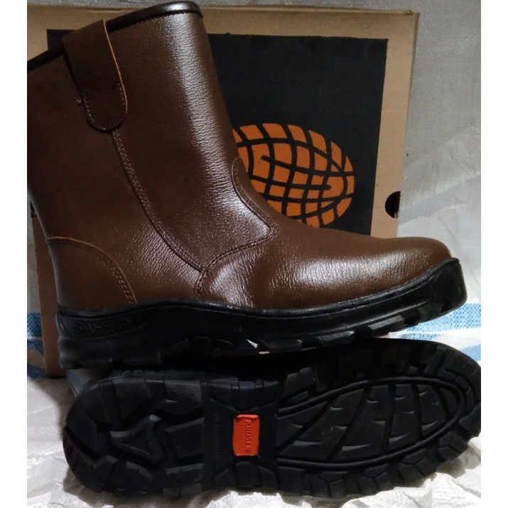 SEPATU SAFETY BOOT KRUSHER /SEPATU SAPETY PRIA /SEPATU SAFETY MURAH /SEPATU SAFETY KULI SOL KARET UJING BESI