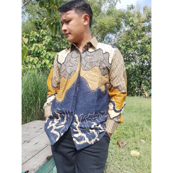 Batik Pria Lengan Panjang Rama Wijaya Navy Mustard Kombinasi