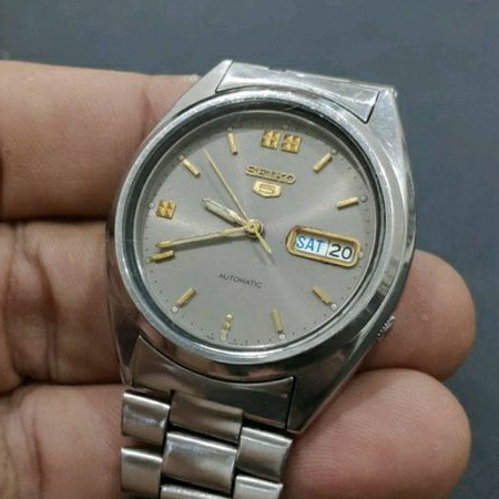 SEIKO 5 21J REF. 7S26-3040 Circa 2007