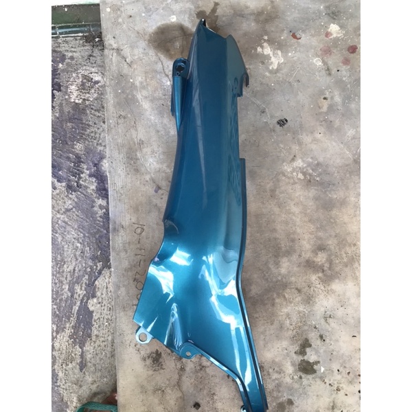 cover body kawasaki kaze r kaze original warna hijau kanan saja