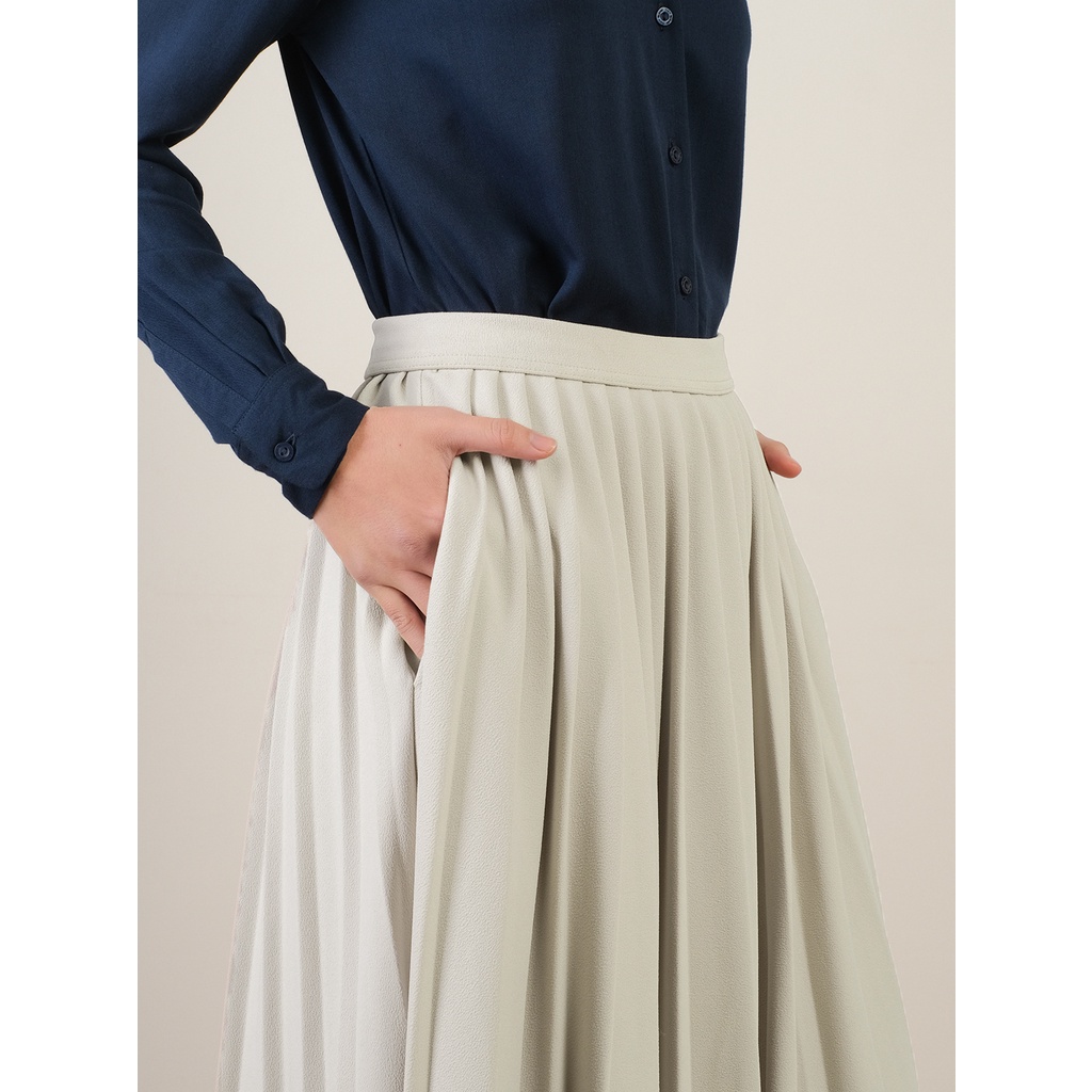 THENBLANK | Pleated Skirt | Husk