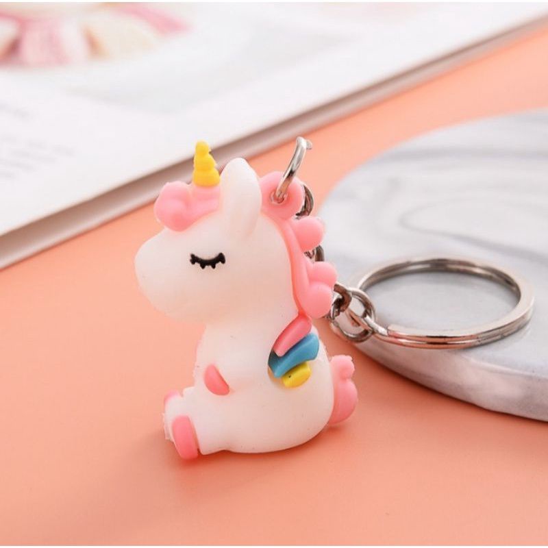 Gantungan Kunci Unicorn Duduk Ganci 3D Karakter Gantungan Kunci Lucu