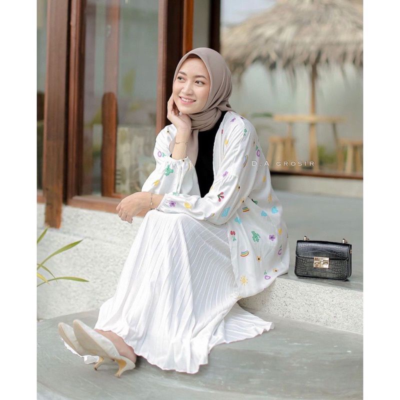 KIYOWO OUTER WANITA CUTE