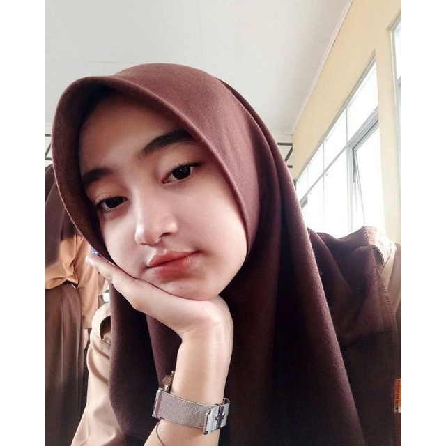 JILBAB VOAL FOREVER BY AZARA / KERUDUNG ANAK SEKOLAH VOAL ULTRAFINE / HIJAB SEGI EMPAT UNTUK ANAK SEKOLAH