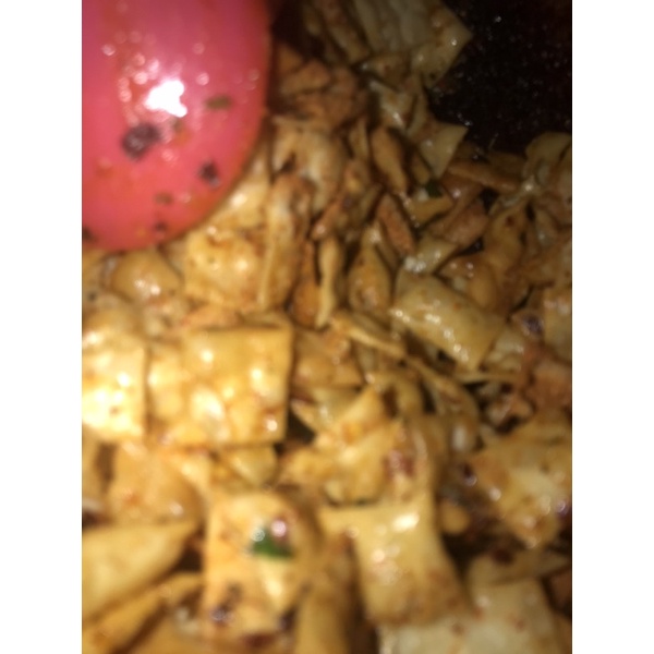 

Pangsit chili oil