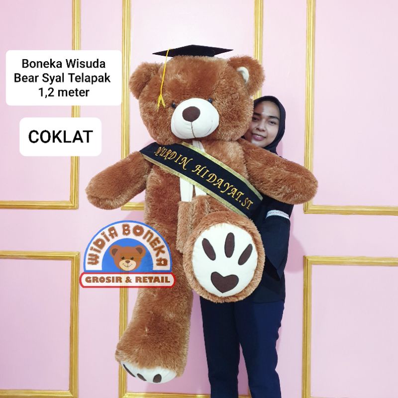 Boneka Wisuda Jumbo Bear Syal Telapak + Slempang Bordir